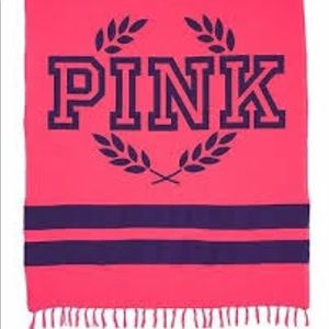 BNWT. Victoria Secret’s Beach Blanket